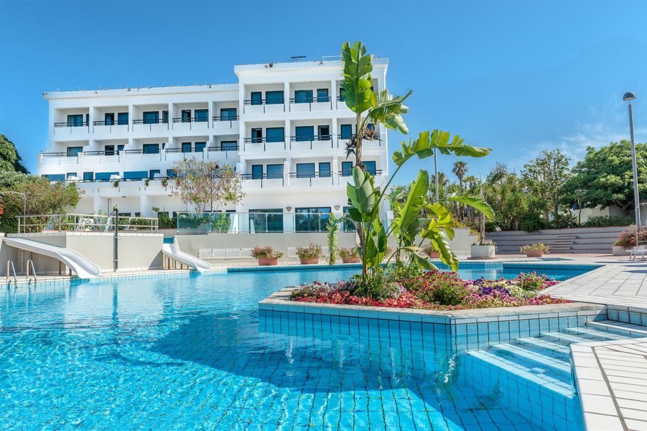 Acacia Marina Hotel มารีนาดีรากูซา ภายนอก รูปภาพ